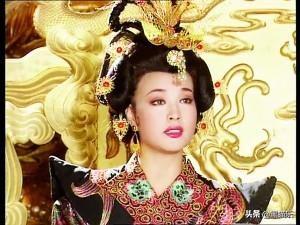 一个狠字中国出现了历史上第一位女皇-武则天