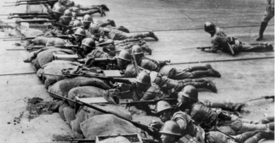 为何二战初期的日军疯狂至极，到了后期却战斗力急速下滑